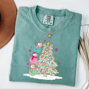 Comfort Colors Christmas Snowflake Tree Winter Holiday T-Shirt